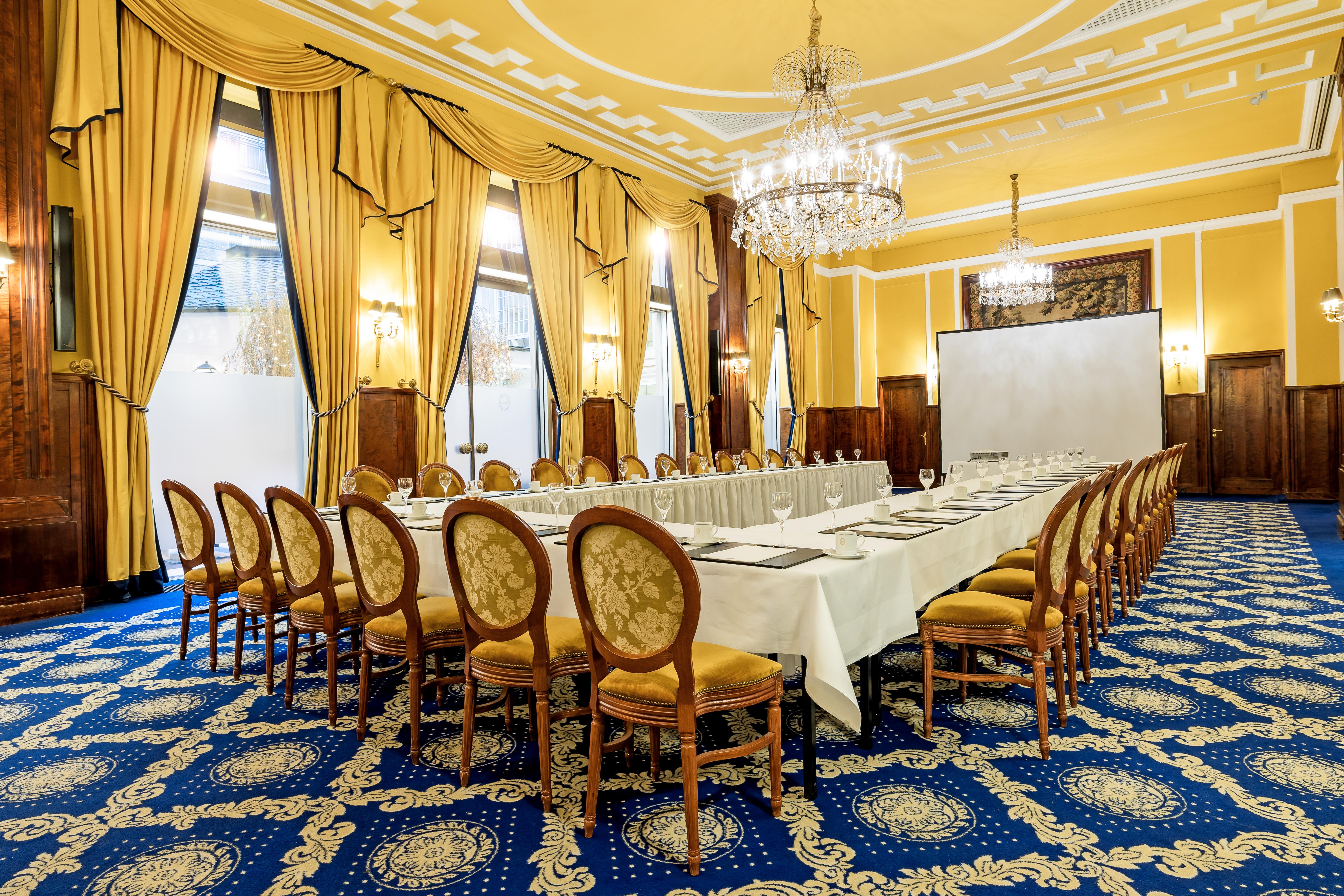 Excelsior Hotel Ernst Am Dom Кельн Екстер'єр фото The Yellow Hall
